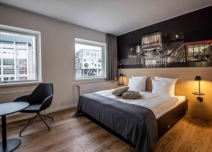 Kompas Hotel, Bw Signature Collection ホテル